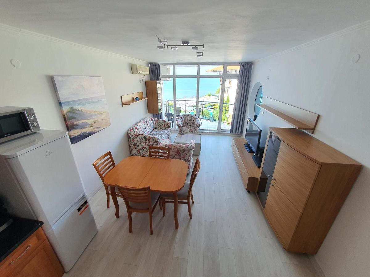 Sveti Vlas Marina Beach Apartment - Vega Village Kültér fotó