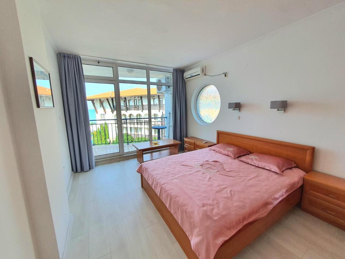 Sveti Vlas Marina Beach Apartment - Vega Village Kültér fotó