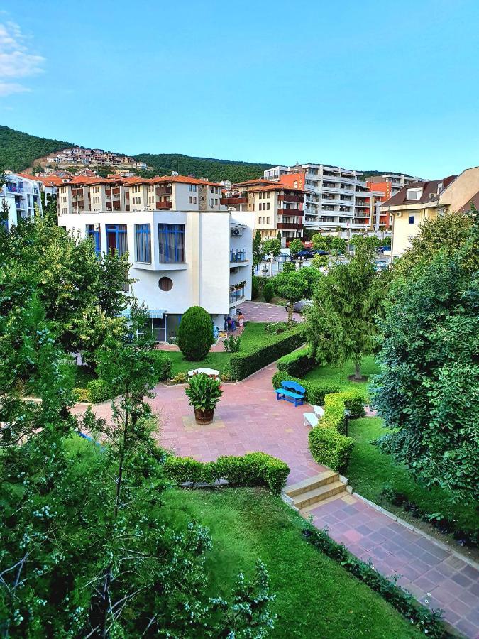 Sveti Vlas Marina Beach Apartment - Vega Village Kültér fotó