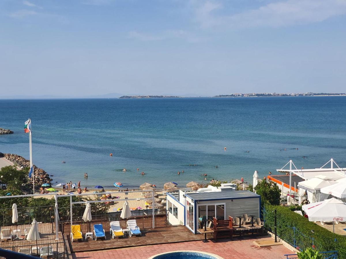 Sveti Vlas Marina Beach Apartment - Vega Village Kültér fotó