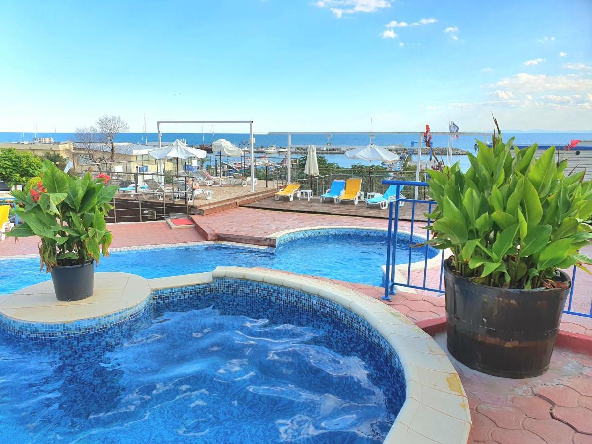 Sveti Vlas Marina Beach Apartment - Vega Village Kültér fotó